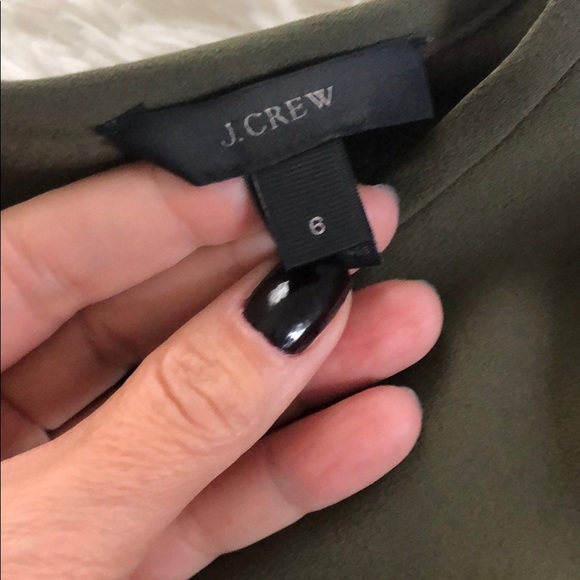 Flutter sleeve top - Picture 2 of 2